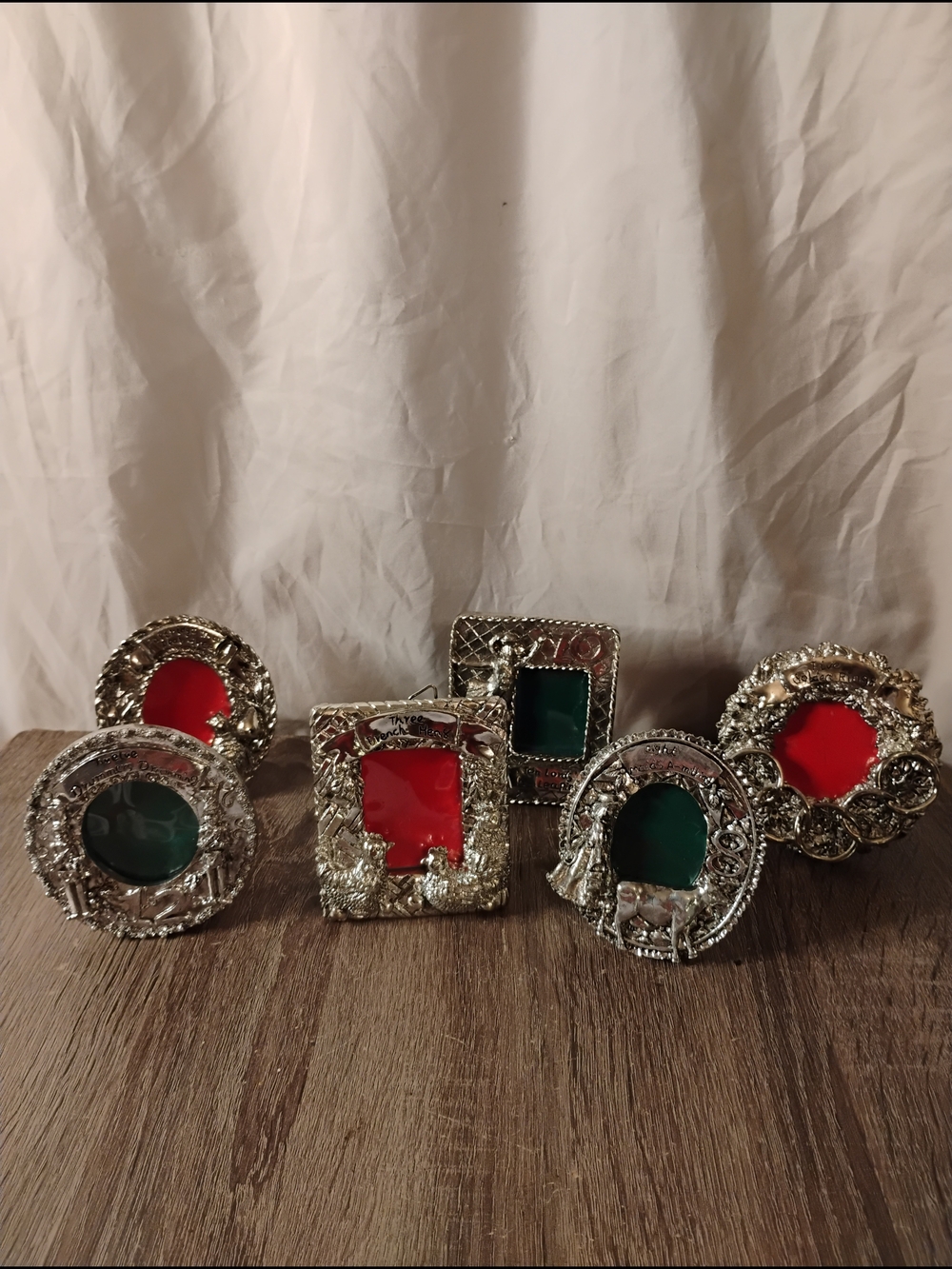 International Silver Company Ornate mini Christmas Frame Set